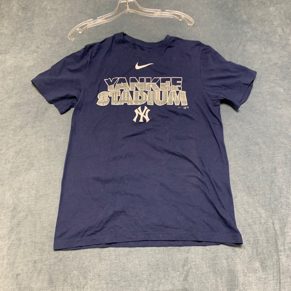 New York Yankees Stadium T Shirt Mens Small Blue Nike Baseball MLB Swoosh Logo